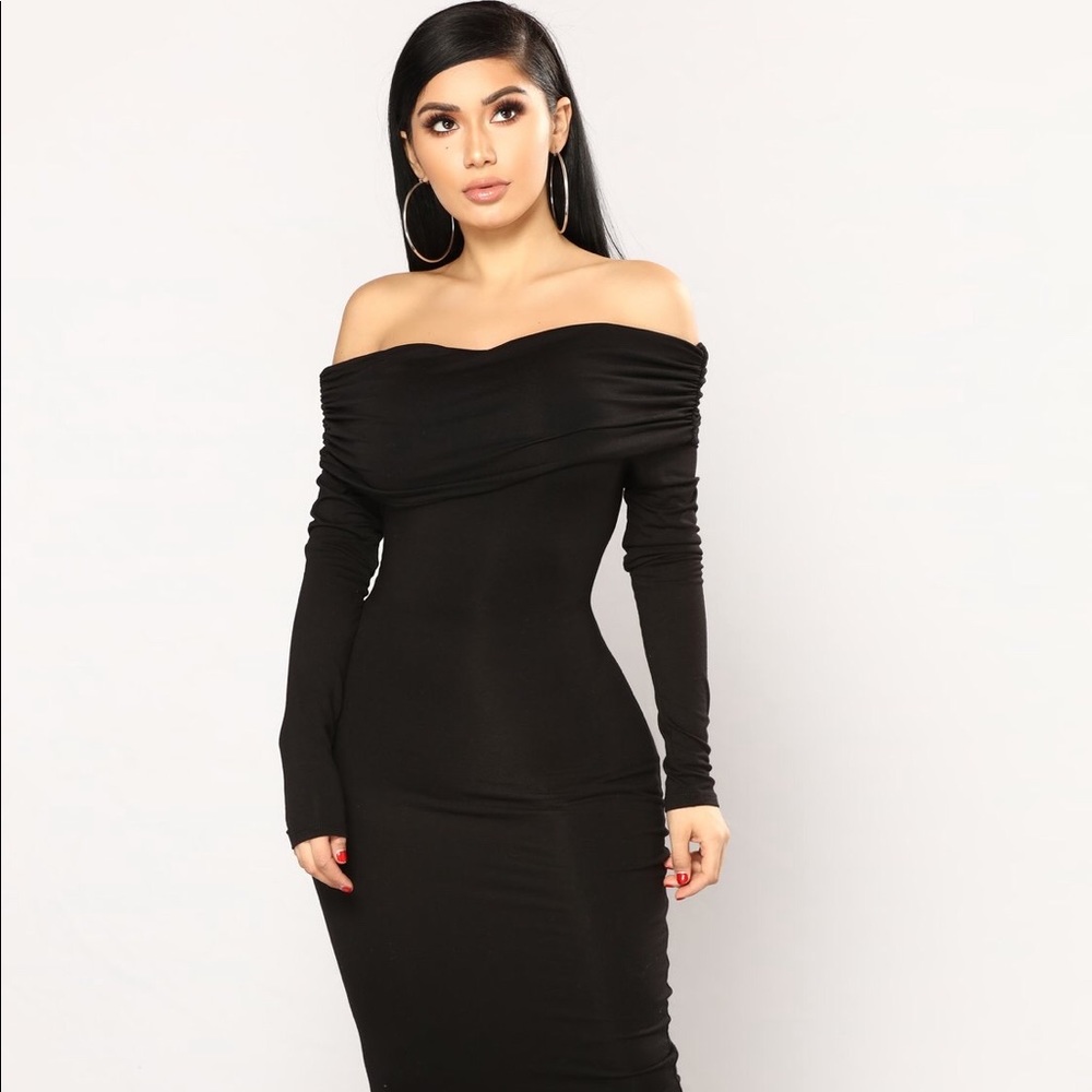 Fashion Nova Not The Same Midi Dress- Black